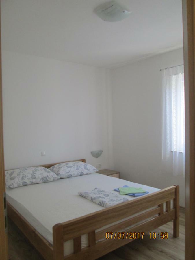 Apartment Zoki 2 Сень Екстер'єр фото