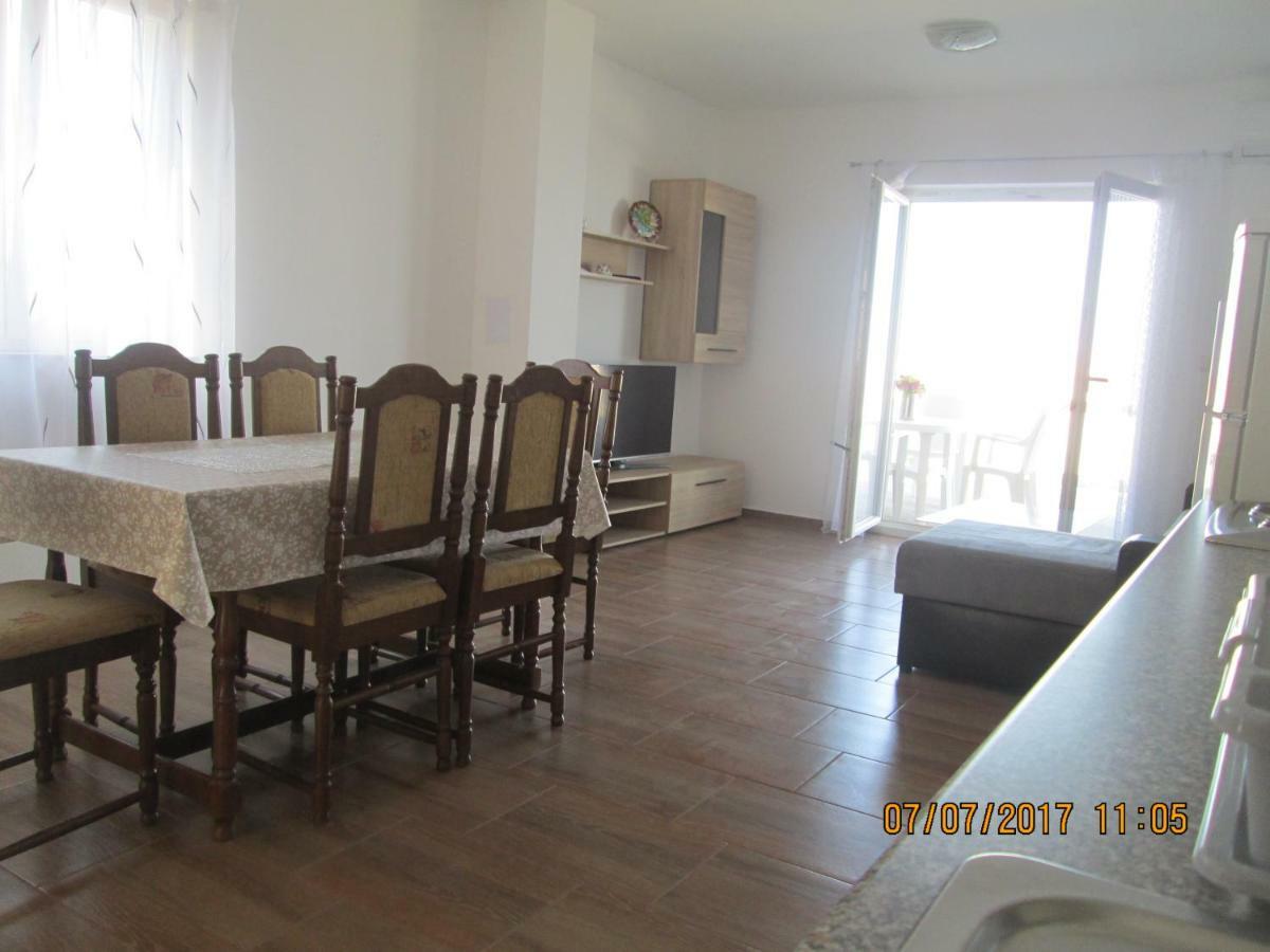 Apartment Zoki 2 Сень Екстер'єр фото