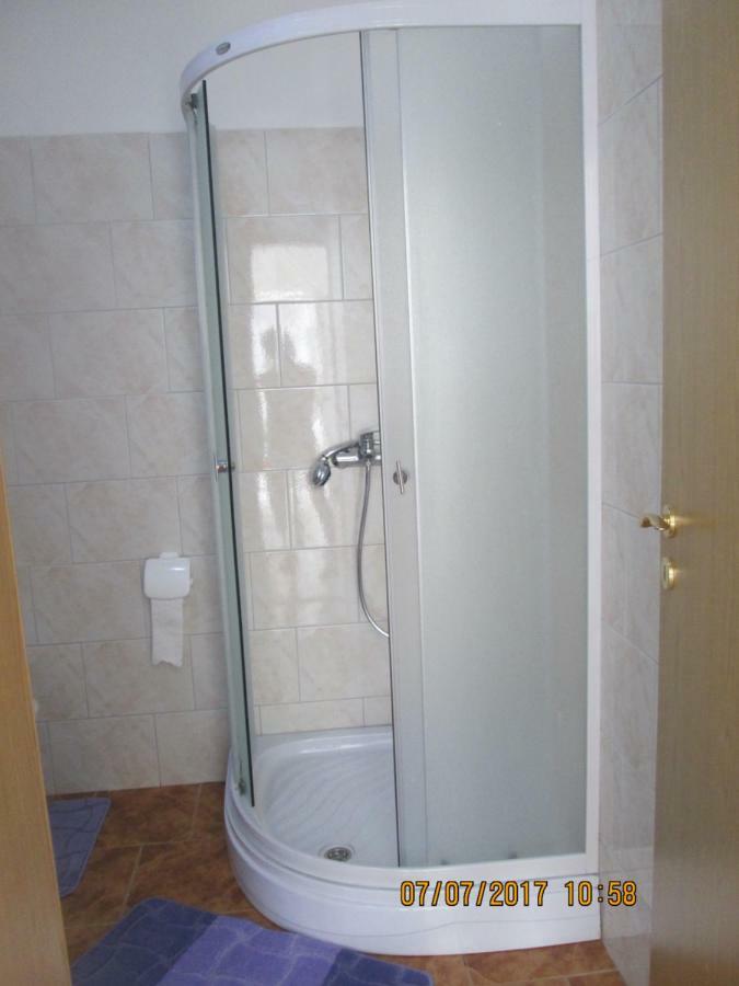 Apartment Zoki 2 Сень Екстер'єр фото